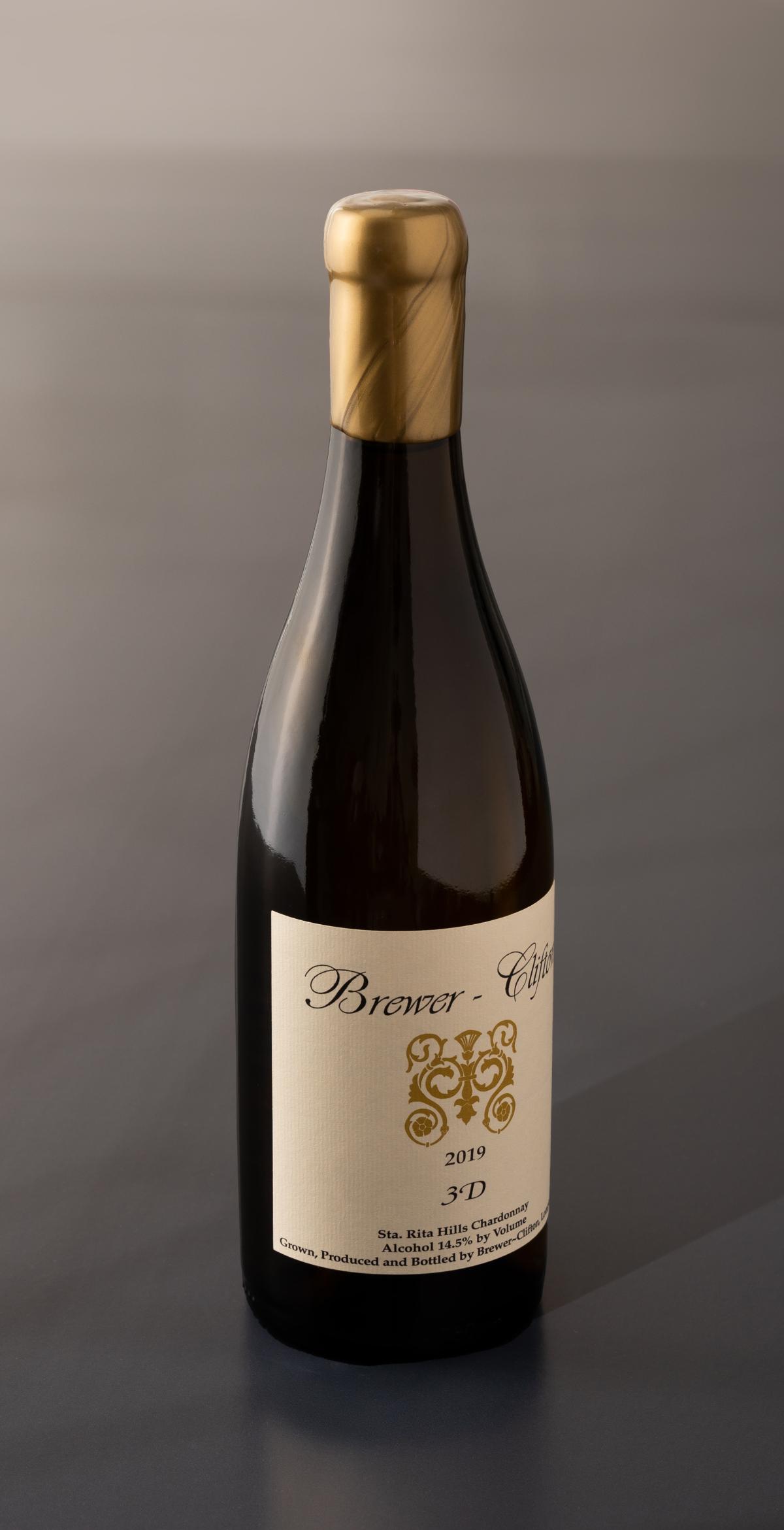 3D Chardonnay side bottle shot 